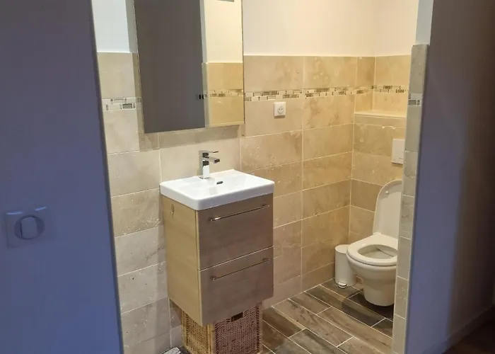 A Livia Ajaccio Peri